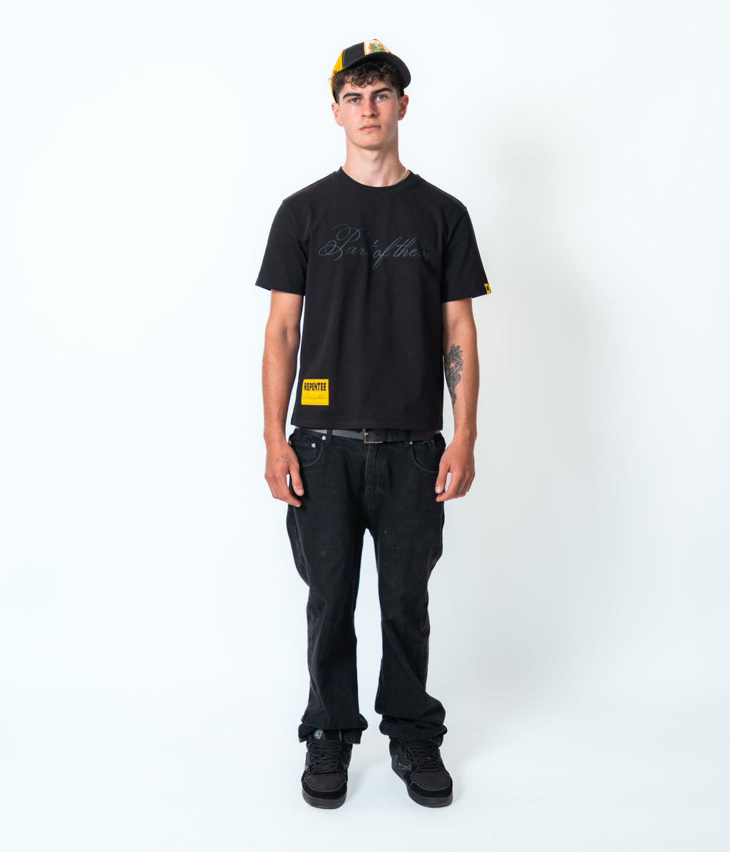 SLY TEE
