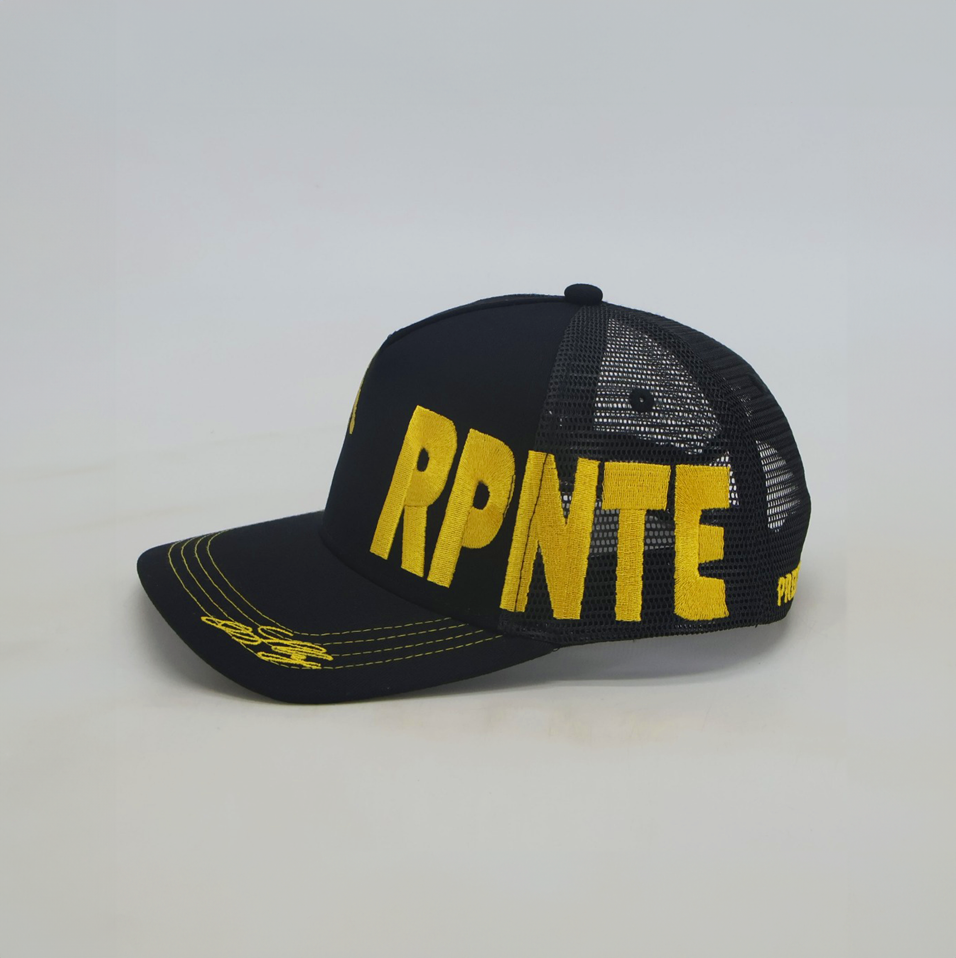 'Sly path' cap